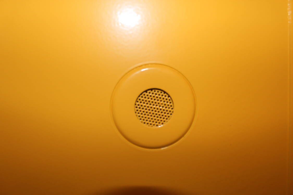 Últimos blogs da empresa sobre What Is an Exhaust Connection on a Safety Cabinet?